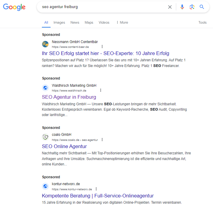 Google Suchergebnisse mit bezahlten Ergebnissen für die Suchanfrage "seo agentur freiburg".